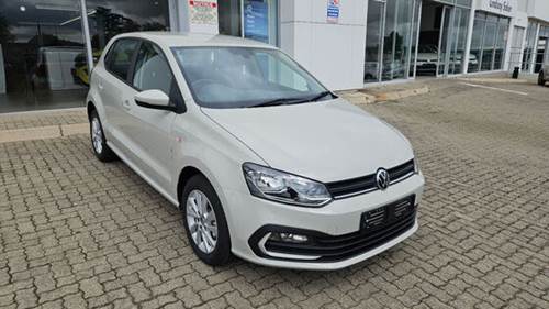 Volkswagen (VW) Polo Vivo 1.6 Hatch Style