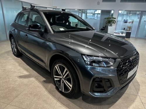 Audi Q5 2.0 T FSi Quattro S-tronic S-line (40 TDI)