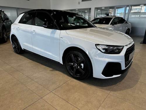 Audi A1 Sportback 1.0 T FSi Black Edition S-tronic (30 TFSI)